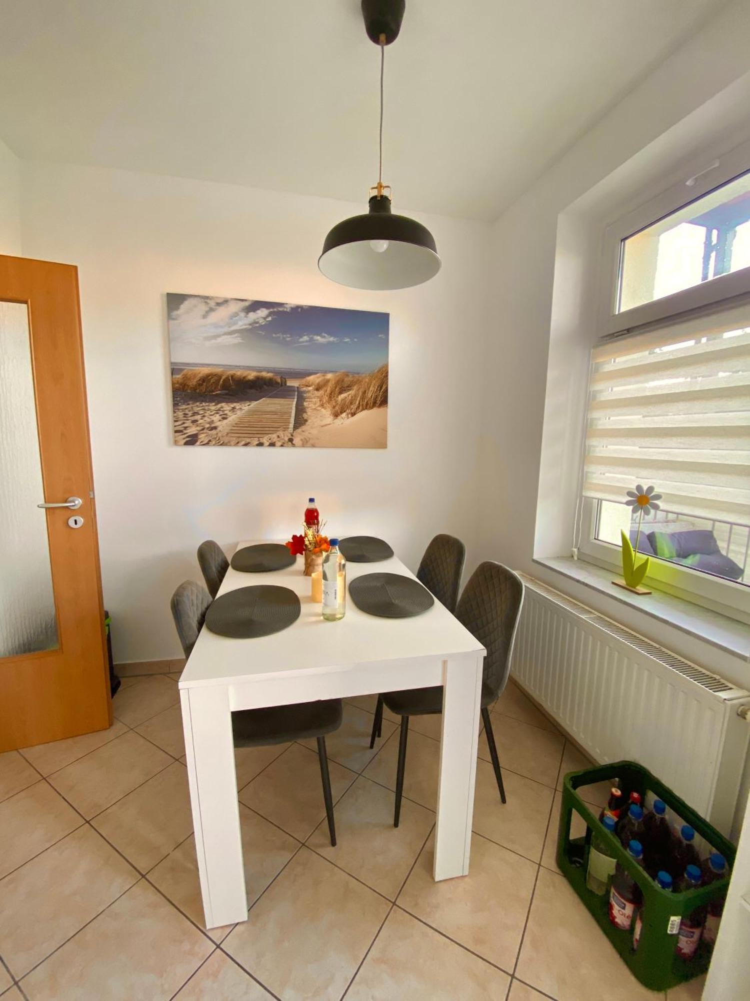 Schoene 3-Zimmer Monteurswohnung Im Sueden Von Leipzig Eg ภายนอก รูปภาพ